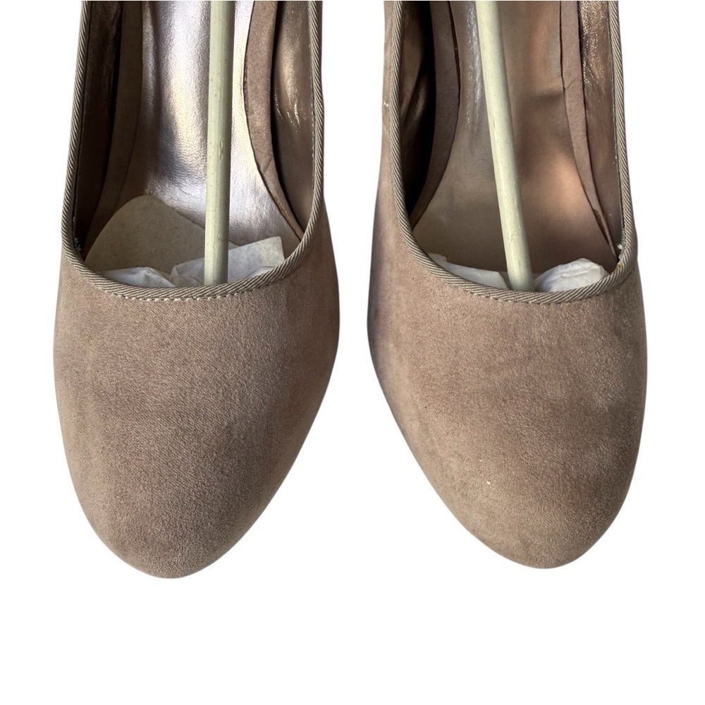 New York and Company Taupe Suede Lace Back Cushioned Pumps High Heels Womens 9 - Picture 6 of 16